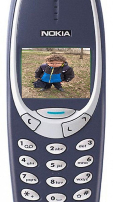 Создать мем: nokia 3310 2022, nokia 3310, nokia кирпич 3310