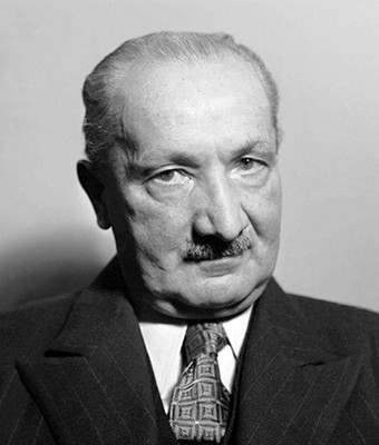 Создать мем: heidegger, философия хайдеггера, хайдеггер анатомия скандала