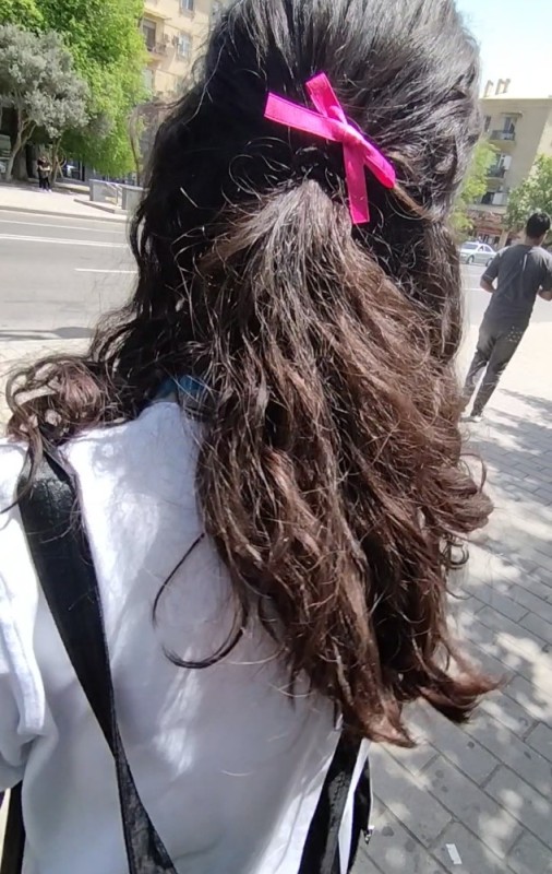 Create meme: long hairstyles, hair , bow on a hair clip