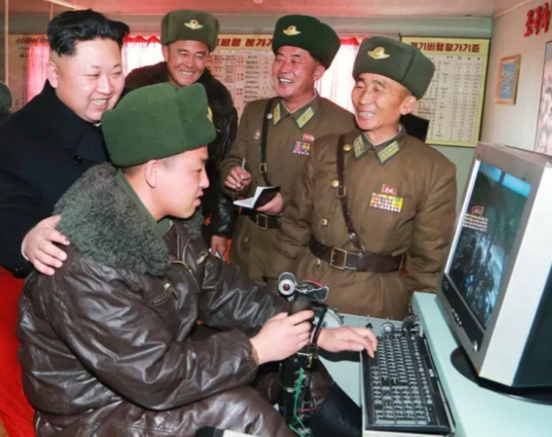 Create meme: Kim Jong UN computer, Kim Jong , Kim Jong-UN 