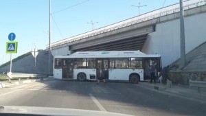 Create meme: bus, St. Petersburg bus, Moscow bus