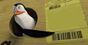 Создать мем: мем с пингвином, пингвин ковальски, 733×384