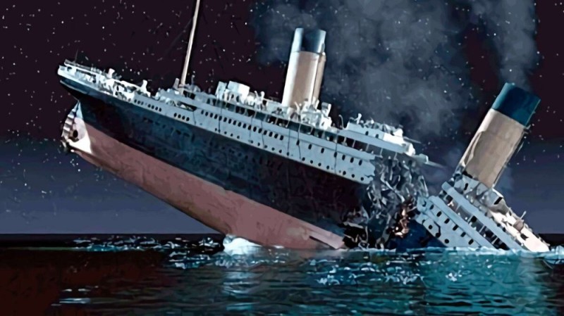 Create meme: liner titanic, the sunken titanic, Titanic Titanic