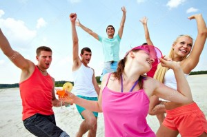 Create meme: happy people jumping, dancing with friends, large pictures of people on the beach dancing