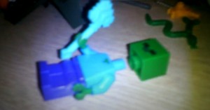 Создать мем: игрушка, lego minecraft зомби, лего миникрафт зомби