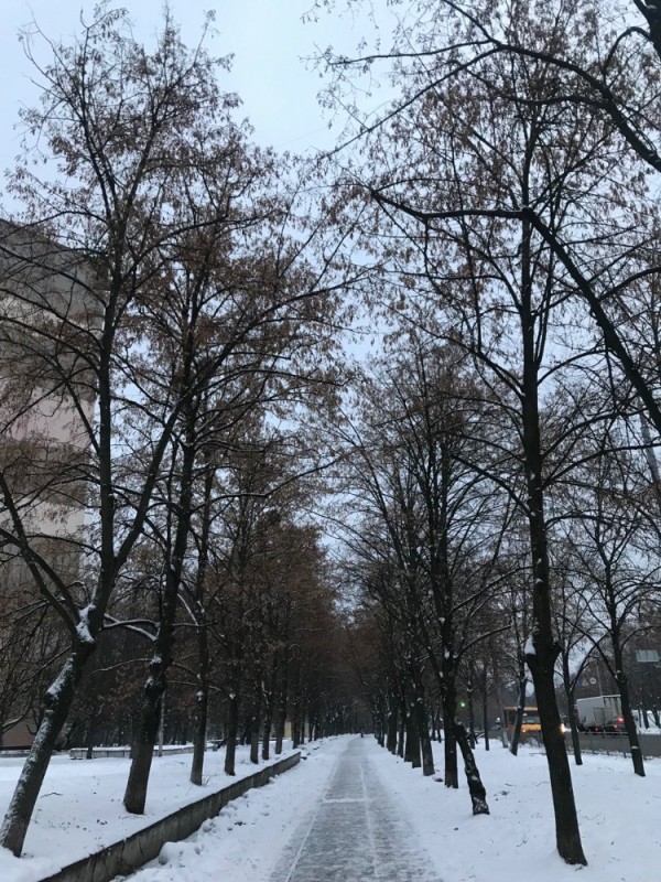 Создать мем: городской пейзаж, зима в москве, зима снег