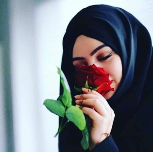Create meme: beautiful hijab, photos hijab with a rose, Muslim