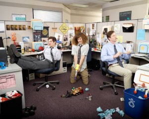 Создать мем: трудоголик в офисе, офис с сотрудниками, workaholic