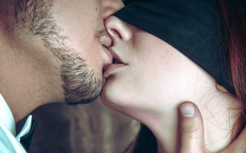 Create Meme Good Morning Kiss Romantic Couple Lips Kiss Pictures Meme Arsenal Com