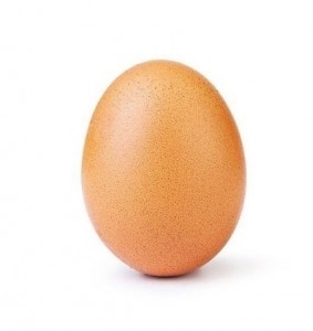 Создать мем: яйца, яйцо инстаграмм рекорд, egg egg