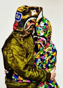 Создать мем: bape hoodie, zip hoodie bape double shark, bape shark hoodie