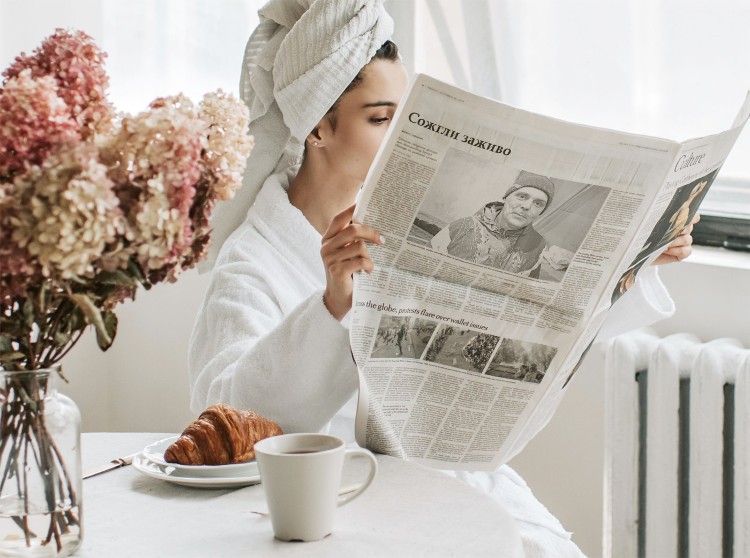 Create meme: woman , girl , morning girl