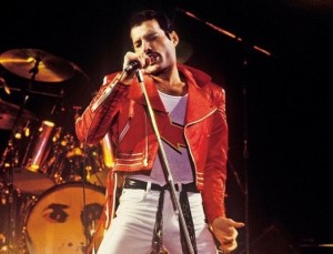 Создать мем: queen freddie mercury, фредди меркьюри в студии, Фредди Меркьюри