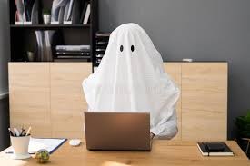 Создать мем: призрак зарплаты, вещи в квартире, ghost
