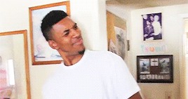 Создать мем: nick young meme gif, confused nick young high resolution, Мужчина