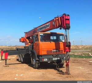 Create meme: kamaz truck crane, klintsy truck crane, truck crane 25 tons