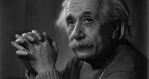 Создать мем: albert einstein, альберт эйнштейн труп, эйнштейн отпечаток