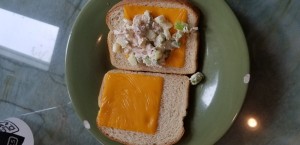 Create meme: roll mango, lentil soup in bread, sandwiches with persimmon