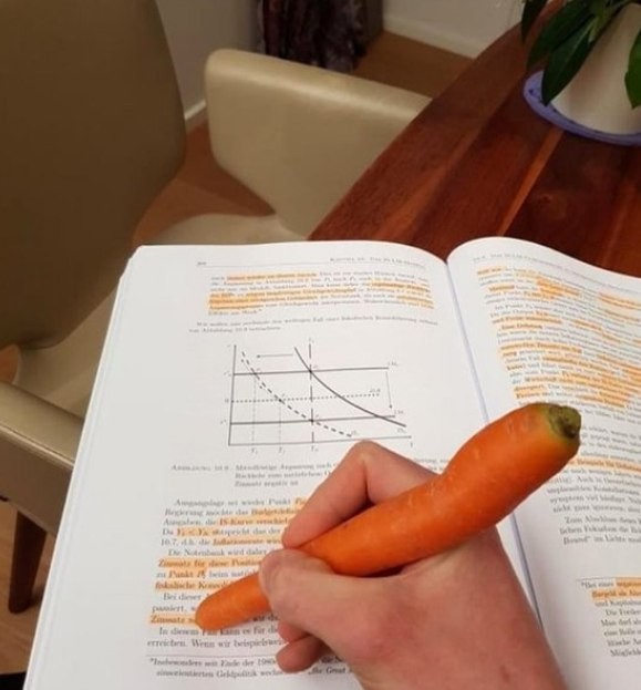 The curvy carrot