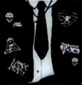 Создать мем: галстук с черепом, t-shirt roblox black эмо, t shirt roblox