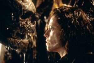 Создать мем: Alien Resurrection, чужой 4 воскрешение фильм 1997 язык чужого, сигурни уивер чужой 4 воскрешение