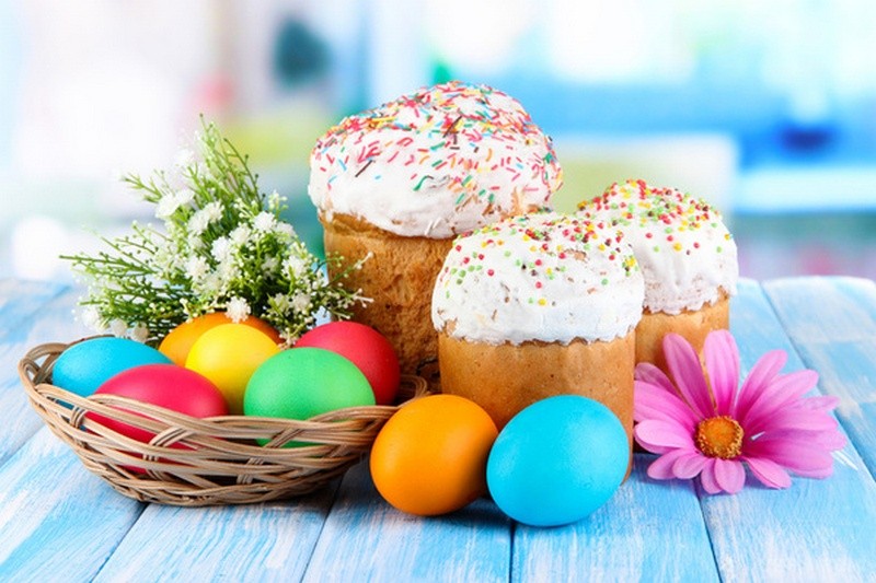 Create meme: with light holiday of Easter, easter easter, Easter cake