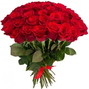 Create meme: bouquet, bouquet of red roses, a bouquet of red roses