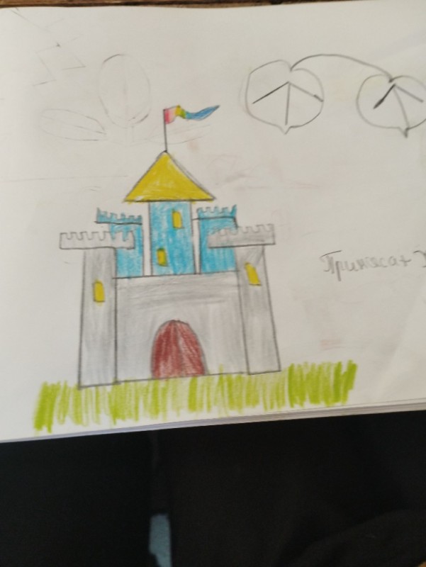 Create meme: children's drawing castle, fairy palace drawing, drawing of the palace