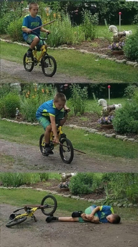 Создать мем: мем велосипед, bike, вставляет палку в колесо мем