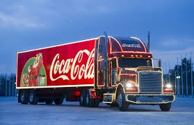 Создать мем: freightliner грузовик coca cola, кока кола новый год, новогодний грузовик кока кола