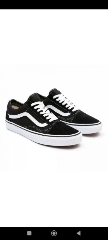 Create meme: vans sneakers, vance white men's sneakers, sneakers vance old school