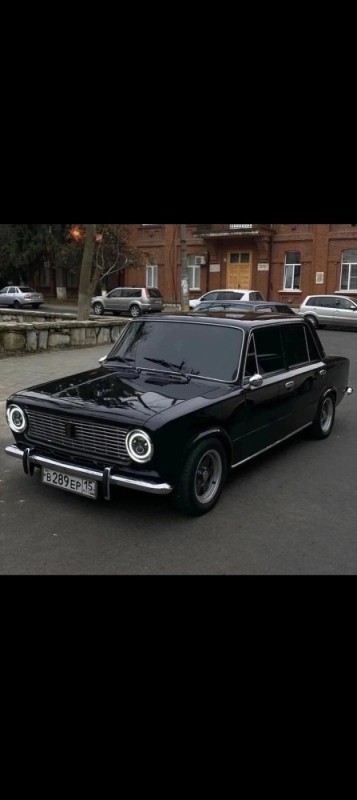 Create meme: VAZ 2101 black, vaz 21011 black, black penny vaz 2101