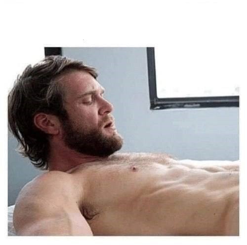Create meme: Chris Hemsworth torso, Chris Hemsworth Thor, Chris Hemsworth Thor Ragnarok Torso