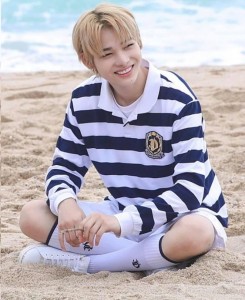 Создать мем: фау-3, jimin bts, bts twt