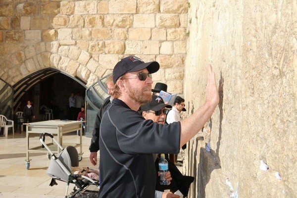 Create meme: the wailing wall, the wailing wall in jerusalem, Chuck Norris in Israel