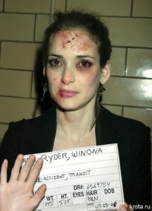 Создать мем: синяк, winona ryder hot, arrest