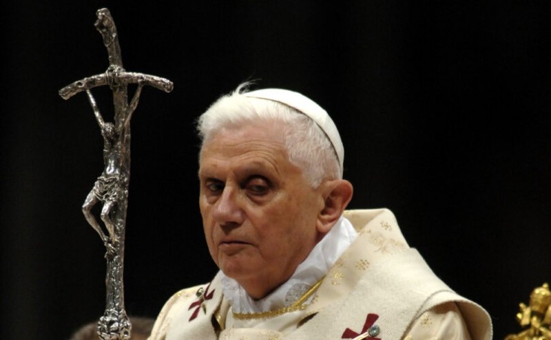 Create meme: Benedict xvi , Pope benedict xvi mass, Pope benedict the satanist
