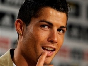 Создать мем: криштиано роналдо, cristiano ronaldo, криштиану роналду