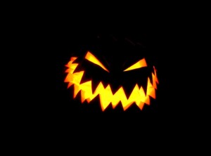 Создать мем: happy halloween, хэллоуин тыквы, страшный хэллоуин