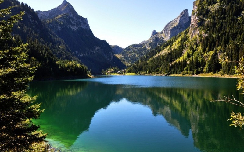 Создать мем: природа озеро, озера австрии, озеро