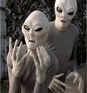Create meme: scary movie 3, alien, meme about aliens and Serbs