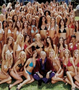 Создать мем: хью хефнер умер, playboy хью хефнер, hugh hefner