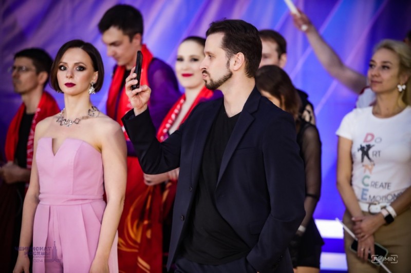 Create meme: actress, The jury of the show dancing 2022, russian actresses