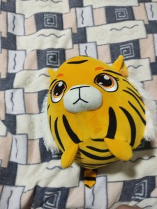 Создать мем: мягкая игрушка тигр, мягкая игрушка "тигр" 6243861, мягкая игрушка-копилка "тигр"