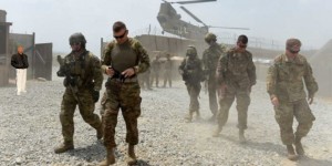 Создать мем: американские военные, Армия США, военные учения азербайджана грузии