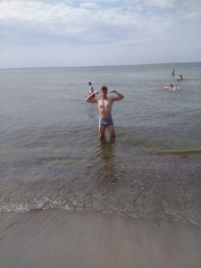 Создать мем: Азовское море, дикий пляж в бердске, поездка на азовское море фотоотчет