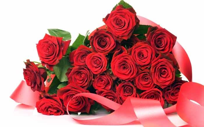 Создать мем: поздравительные открытки, красные розы, букет красных роз