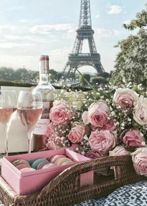 Создать мем: париж цветы вино, париж эйфелева, романтический париж