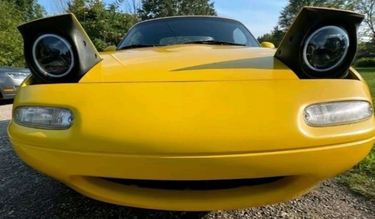 Create meme: mazda mx-5 miata yellow, mazda mx-5, mazda miata yellow