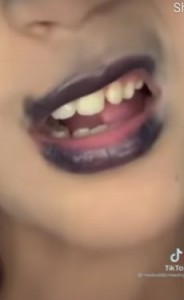 Создать мем: губы макияж, губы помада, губы